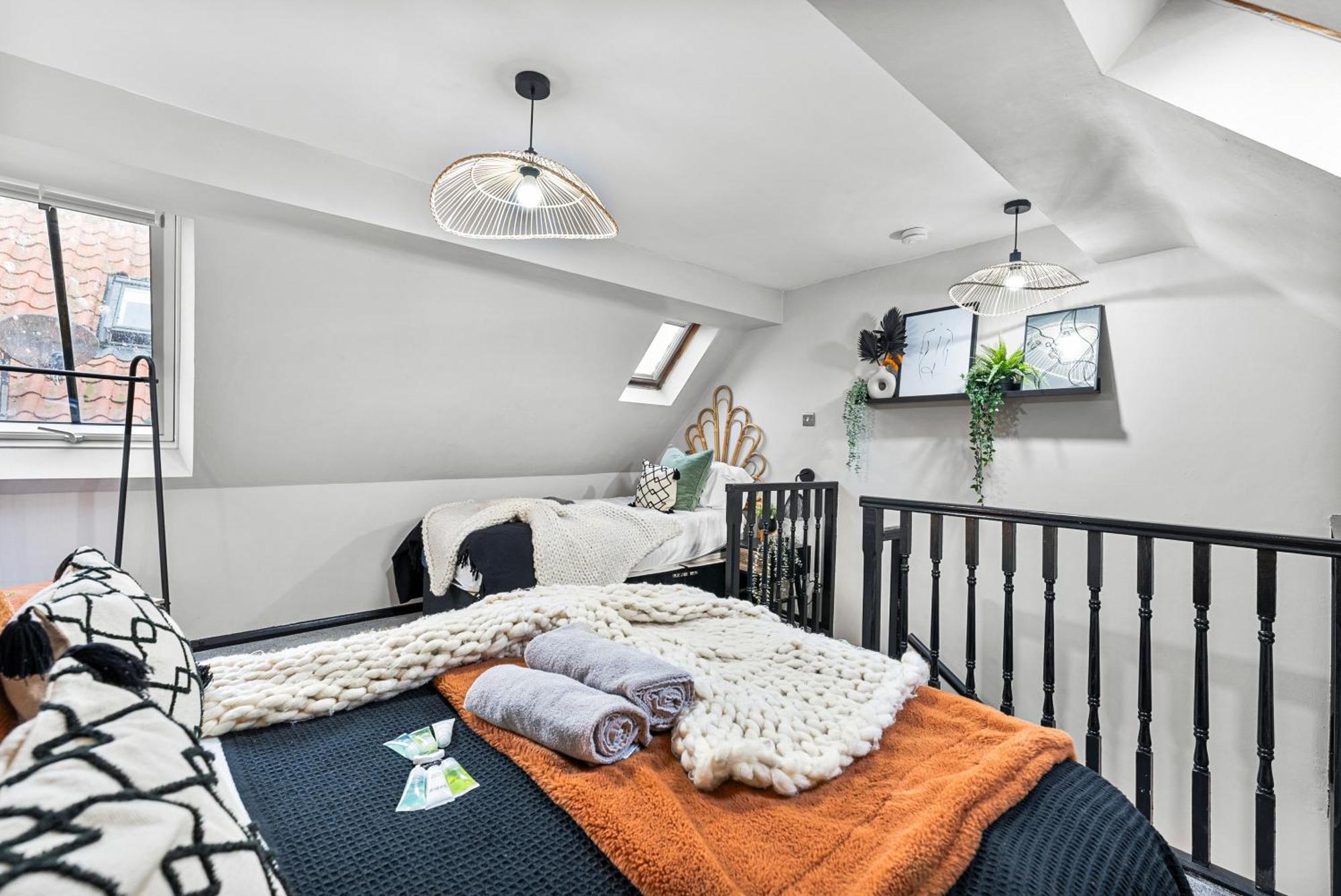 30 Percent Off! Elegant Cottage Of Whitby - Sleeps 5 Eksteriør billede